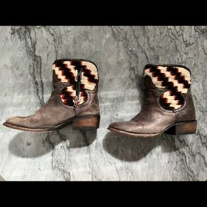 Freebird by Steven ankle boots